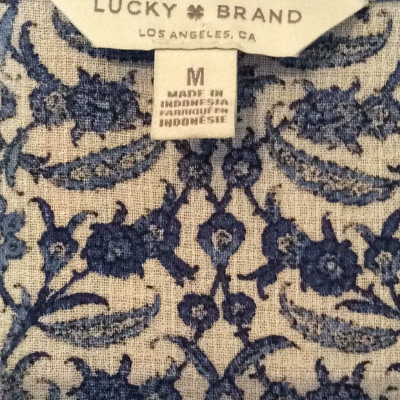 Top - Picture 2 of 3